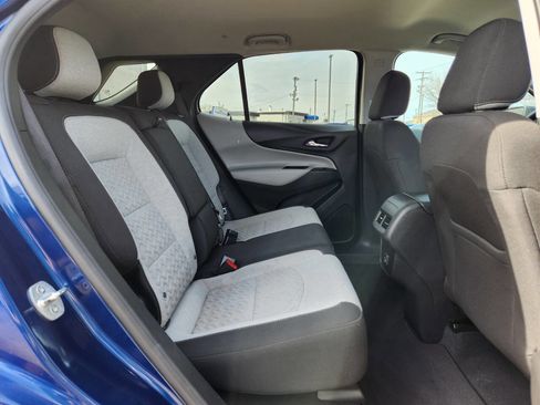 Used 2023 Chevrolet Equinox LS w/ LS Convenience Package image 14