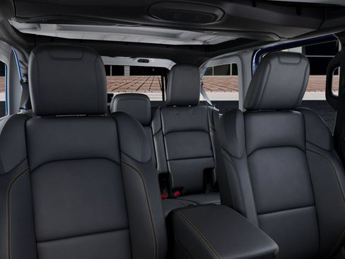 New 2025 Jeep Wrangler Unlimited Sahara AWD/4WD image 26
