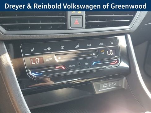 New 2025 Volkswagen Jetta Sport image 30