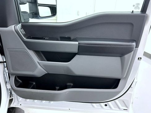 Used 2024 Ford F250 XLT image 16