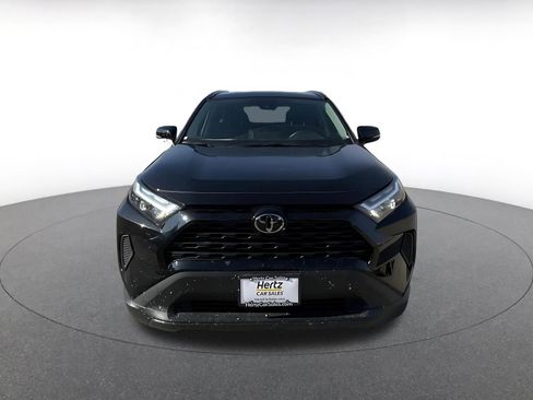 Used 2025 Toyota RAV4 XLE image 4