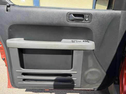 Used 2003 Honda Element EX image 9
