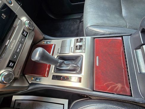 Used 2015 Lexus GX 460 w/ Premium Package image 19