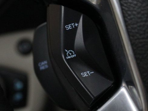 Used 2016 Ford Transit Connect Titanium image 12