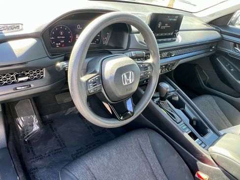 Used 2023 Honda Accord EX image 22
