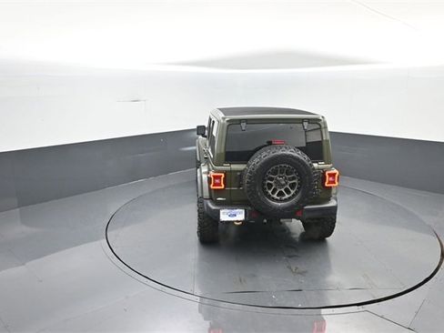 Used 2022 Jeep Wrangler Unlimited Rubicon w/ Xtreme Recon 35" Tire Package image 27