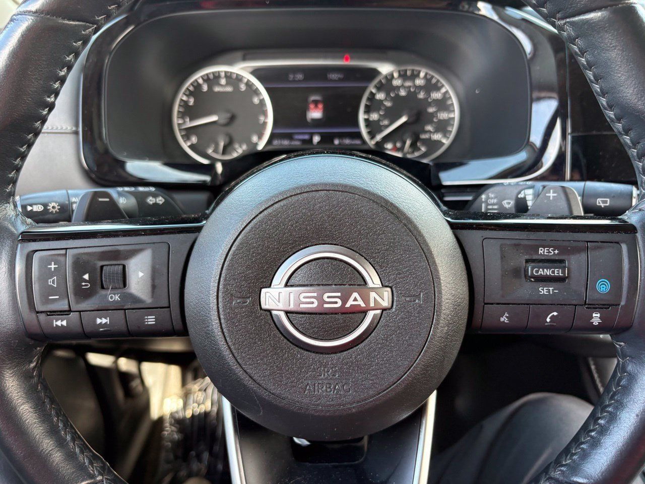 Certified 2022 Nissan Pathfinder SL w/ SL Premium Package FWD image 30