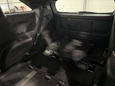 Used 2024 Toyota Sienna XSE w/ XSE Plus Package image 11