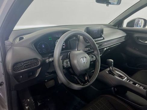 Used 2024 Honda HR-V Sport image 10
