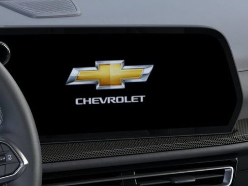 New 2027 Chevrolet Traverse Z71 w/ Enhanced Driving Package AWD/4WD image 20