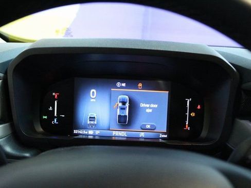 Used 2025 Ford Maverick XLT w/ XLT Luxury Package image 13