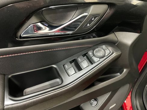 Used 2023 Chevrolet Traverse RS w/ LPO, Floor Liner Package image 27