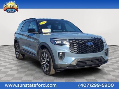 New 2025 Ford Explorer ST-Line w/ Premium Package