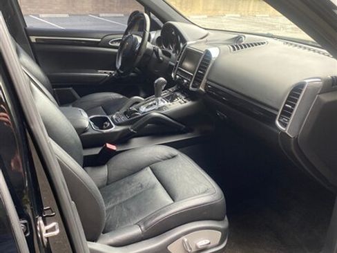 Used 2012 Porsche Cayenne AWD/4WD image 18