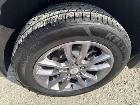 Used 2023 GMC Terrain SLT image 8