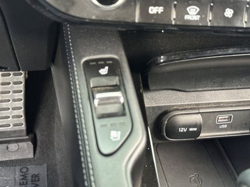 Used 2024 Kia Telluride SX w/ Towing Package image 30