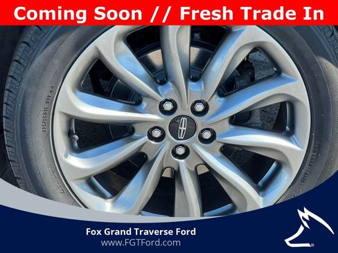 Used 2021 Lincoln Corsair AWD w/ Premium Package image 9