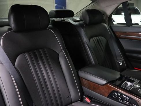 Used 2017 Genesis G90 5.0 Ultimate RWD image 22