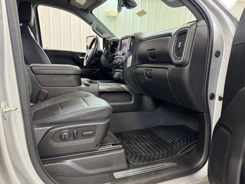 Used 2023 Chevrolet Silverado 2500 LTZ w/ LTZ Convenience Package image 27