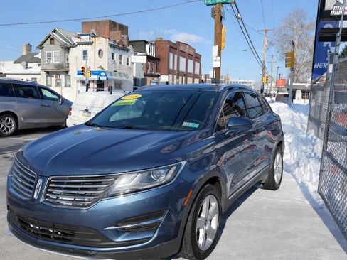 Used 2018 Lincoln MKC Premiere image 4