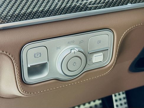 New 2026 Mercedes-Benz GLE 63 AMG S image 11