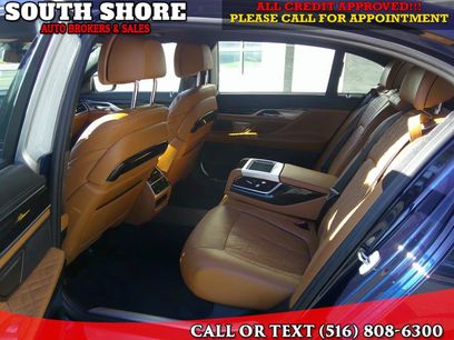 Used 2021 BMW 750i xDrive w/ Luxury Rear Seating Package
