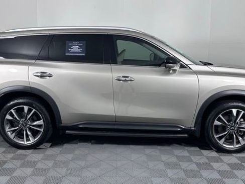 Certified 2023 INFINITI QX60 Luxe image 8