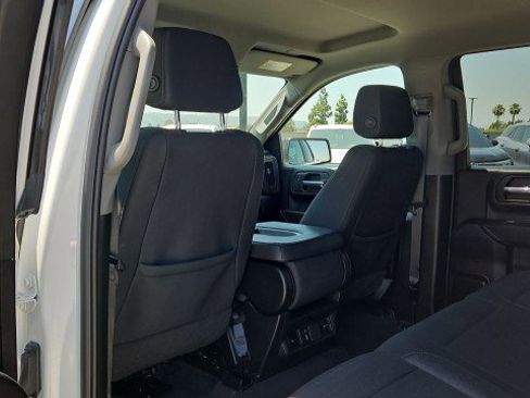 Used 2024 Chevrolet Silverado 1500 Custom w/ Turbomax Blackout Package RWD image 20