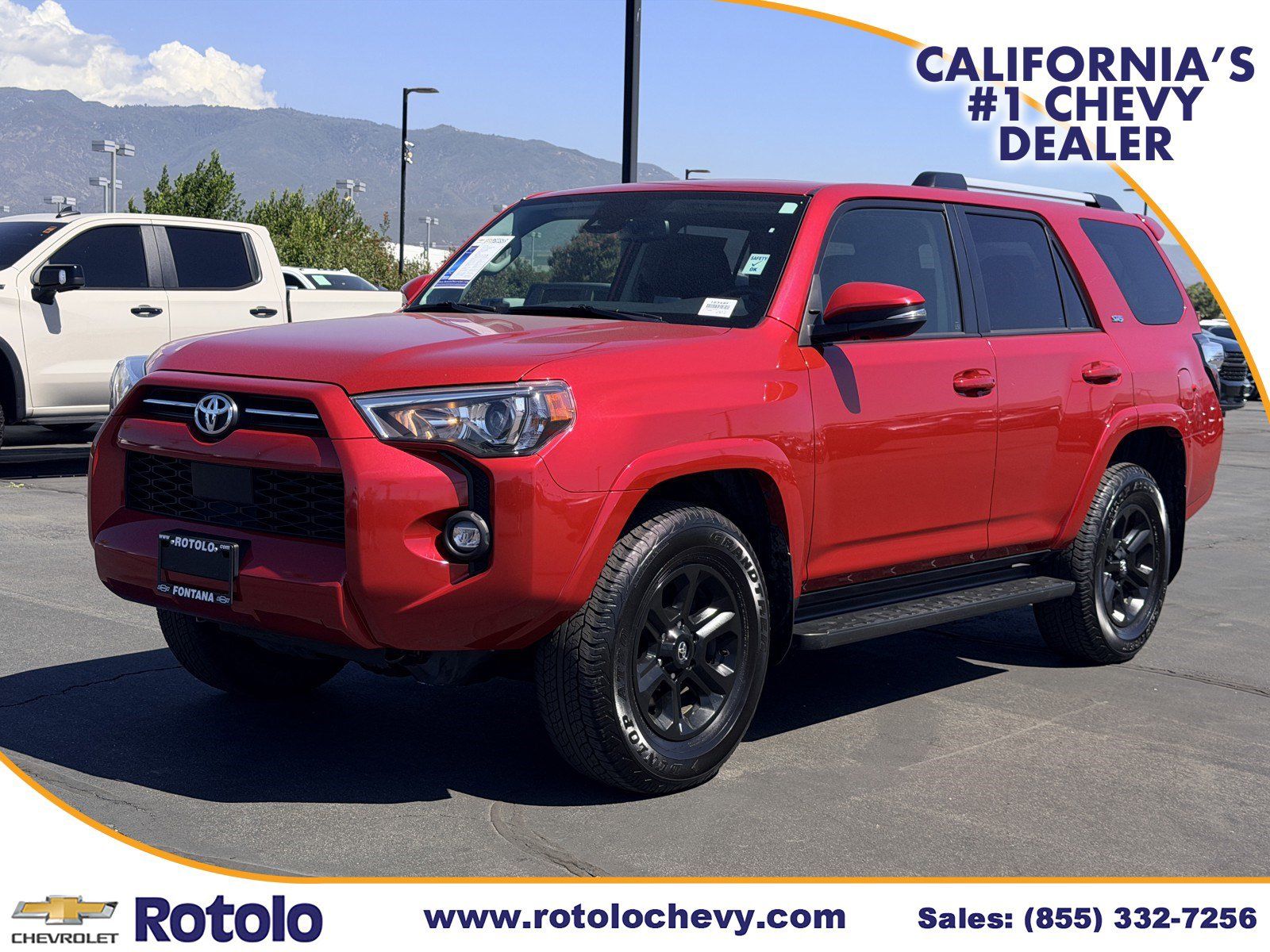 Used 2024 Toyota 4Runner SR5 Premium w/ Moonroof Package AWD/4WD image 3