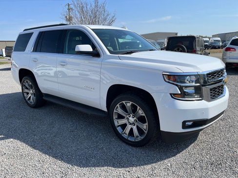 Used 2017 Chevrolet Tahoe LT w/ Luxury Package image 5