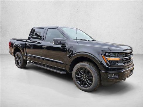 New 2026 Ford F150 XLT w/ Equipment Group 302A MID AWD/4WD image 7