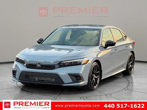 Used 2024 Honda Civic Sport image 1