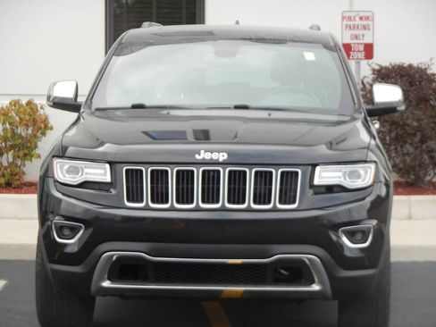 Used 2015 Jeep Grand Cherokee Limited w/ Luxury Group II AWD/4WD image 9