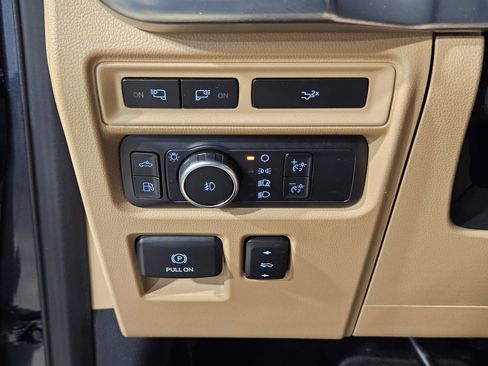 Used 2022 Ford F150 Lariat AWD/4WD image 25