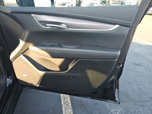 Used 2022 Cadillac XT5 Luxury image 10