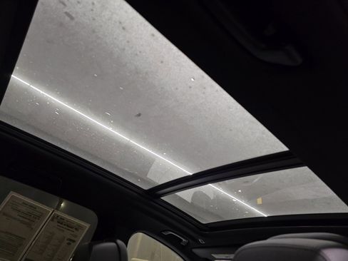 Used 2024 BMW X5 xDrive40i image 40