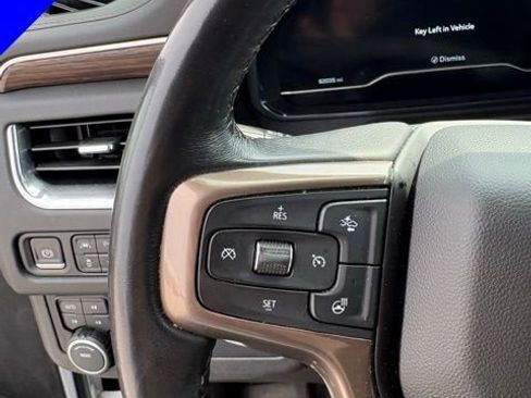 Used 2022 Chevrolet Tahoe High Country AWD/4WD image 13