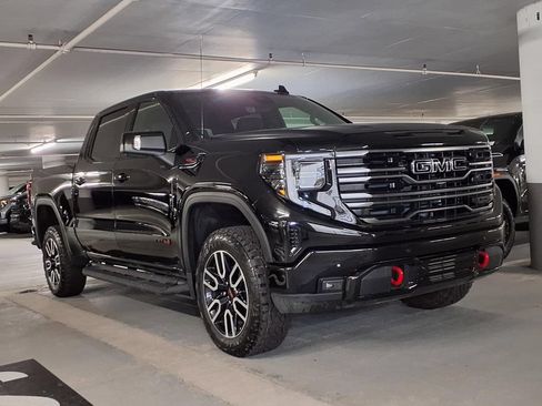 New 2026 GMC Sierra 1500 AT4 w/ AT4 Premium Package AWD/4WD image 3