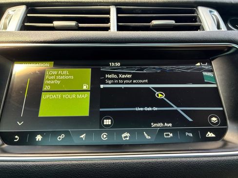 Used 2017 Land Rover Range Rover Sport Supercharged AWD/4WD image 11