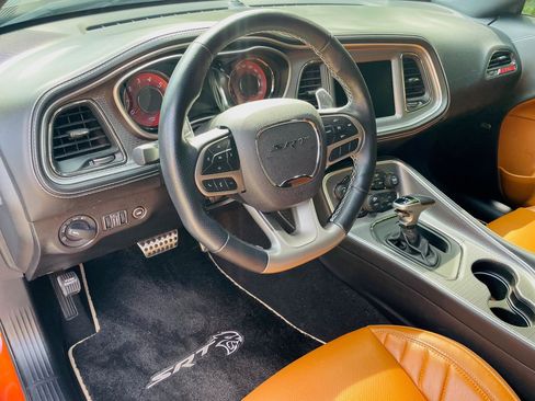 Used 2022 Dodge Challenger SRT Hellcat w/ Plus Package RWD image 35