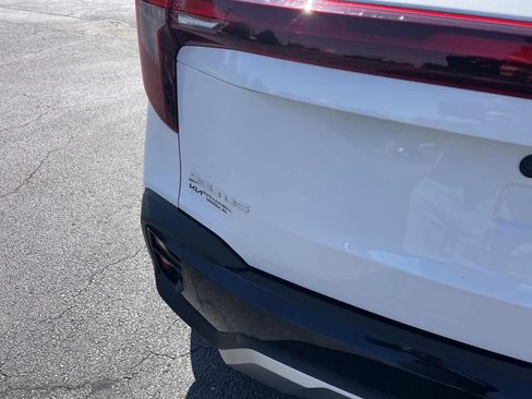 Used 2025 Kia Seltos EX w/ EX Sunroof Package AWD/4WD image 5