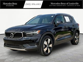 Used 2020 Volvo XC40 T5 Momentum w/ Protection Package Premier AWD/4WD video 1