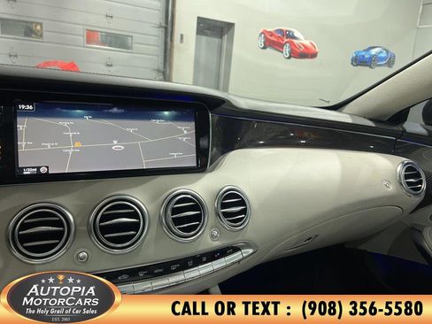 Used 2015 Mercedes-Benz S 63 AMG 4MATIC Coupe image 23