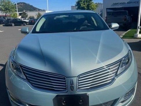 Used 2014 Lincoln MKZ Hybrid w/ Equipment Group 202A Reserve image 2