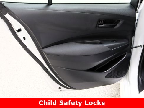 Certified 2023 Toyota Corolla LE image 23