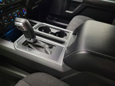 Used 2018 Ford F150 XLT w/ Equipment Group 302A Luxury AWD/4WD image 26