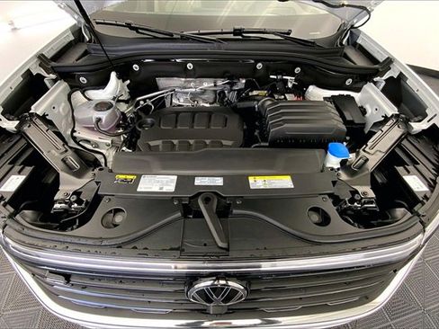 New 2026 Volkswagen Atlas SEL Premium R-Line image 11