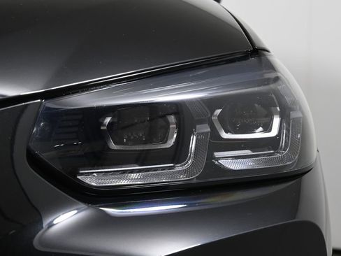 Certified 2022 BMW X3 xDrive30i w/ M Sport Package 2 image 11