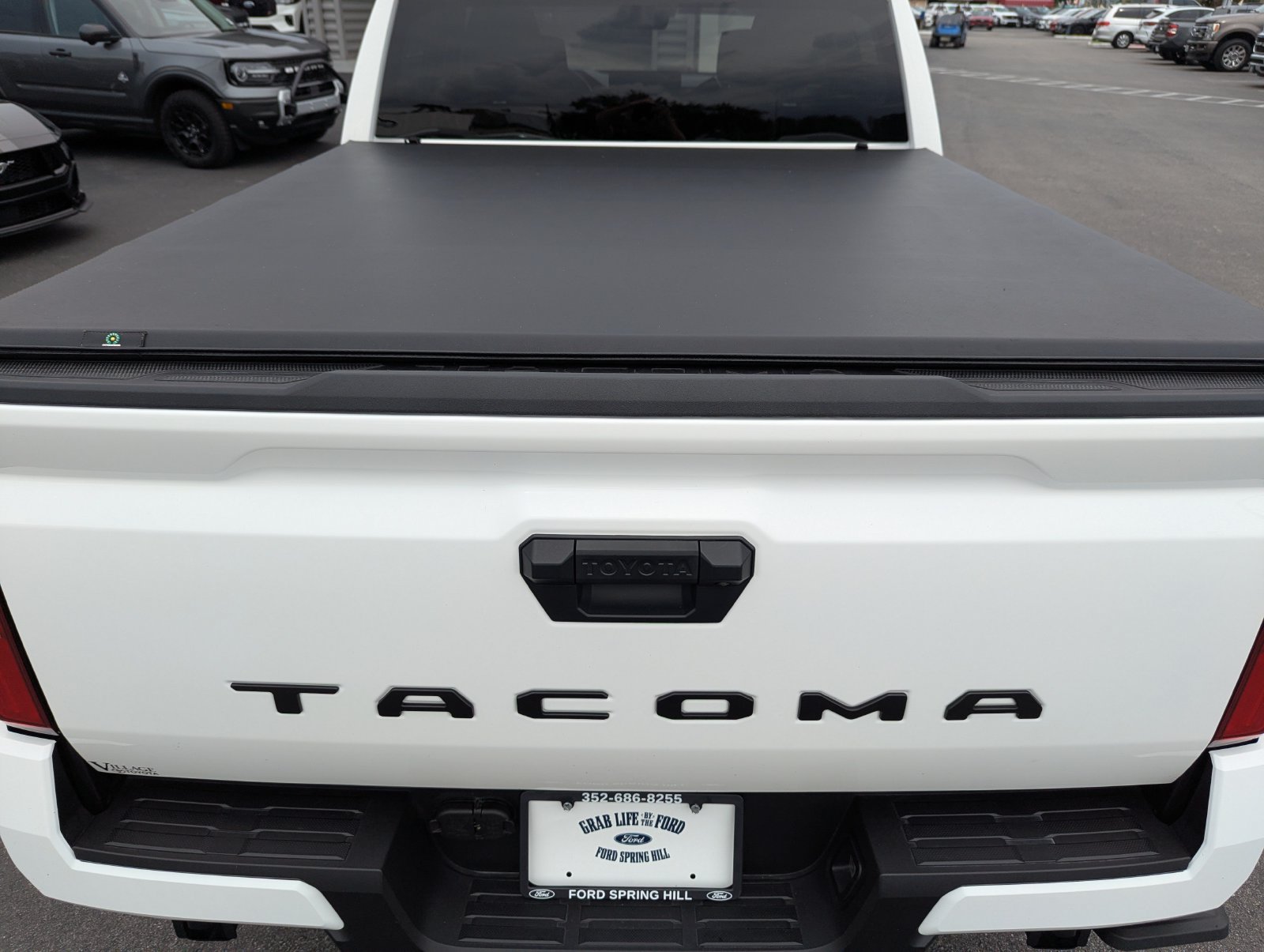 Used 2026 Toyota Tacoma SR5 RWD image 17