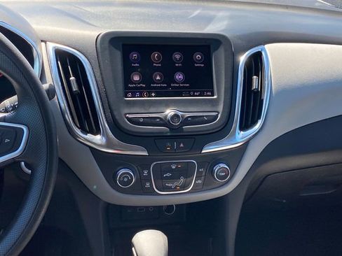 Certified 2022 Chevrolet Equinox LS FWD image 9